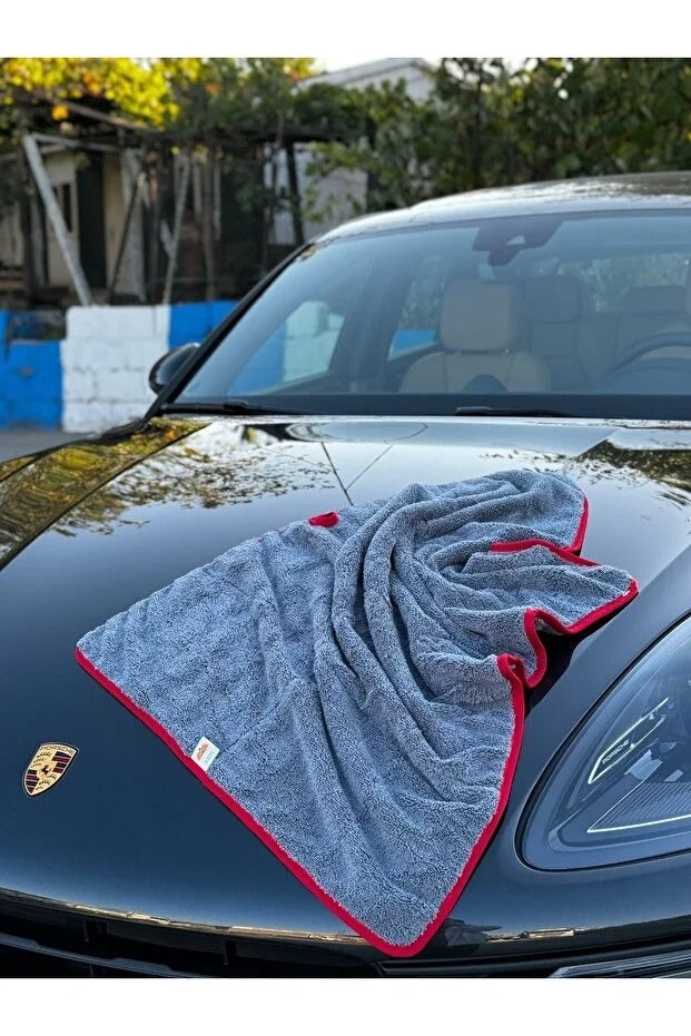 Çift Taraflı 600 Gsm Lüks Oto Kurulama Bezi (60×90 cm)